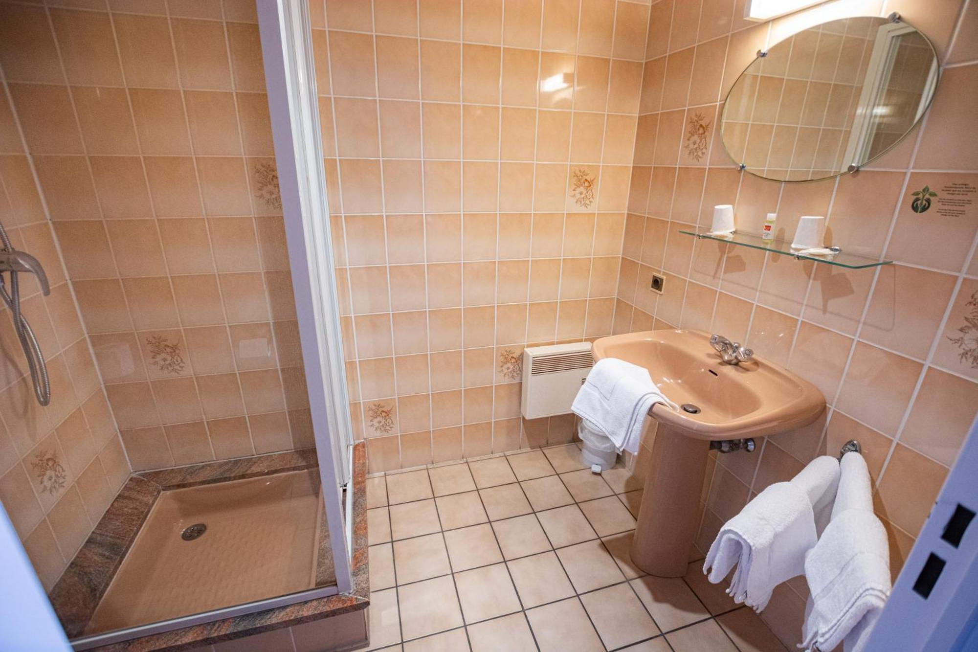 Contact Hotel Du Ladhof Colmar Esterno foto